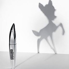 Bambi Eye False Lashes - Volume and curve mascara for a doe eye effect